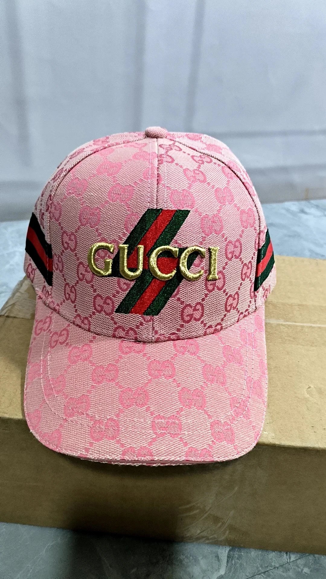 Burberry Hats Embroidered Baseball Cap — CKMZ-05 (Special price, no returns or exchanges)