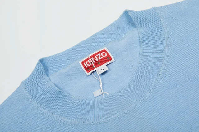 Kenzo Knitwear Short-Sleeve Knit Top with Flower Embroidery product detail image 13