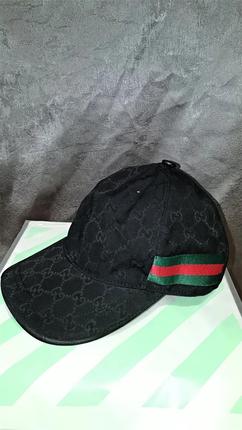Burberry Hats Embroidered Baseball Cap — CKMZ-122(Special prices are final; no returns or exchanges.)