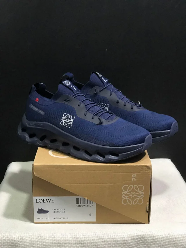 Loewe Sneakers Cloudtilt knit with perforated sole product detail image 19