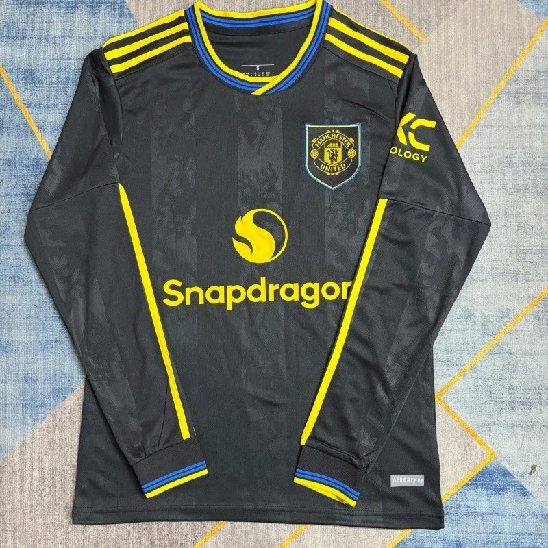 Inter Miami CF x Royal Caribbean Long-Sleeve Performance Jersey Black / Pink - 3