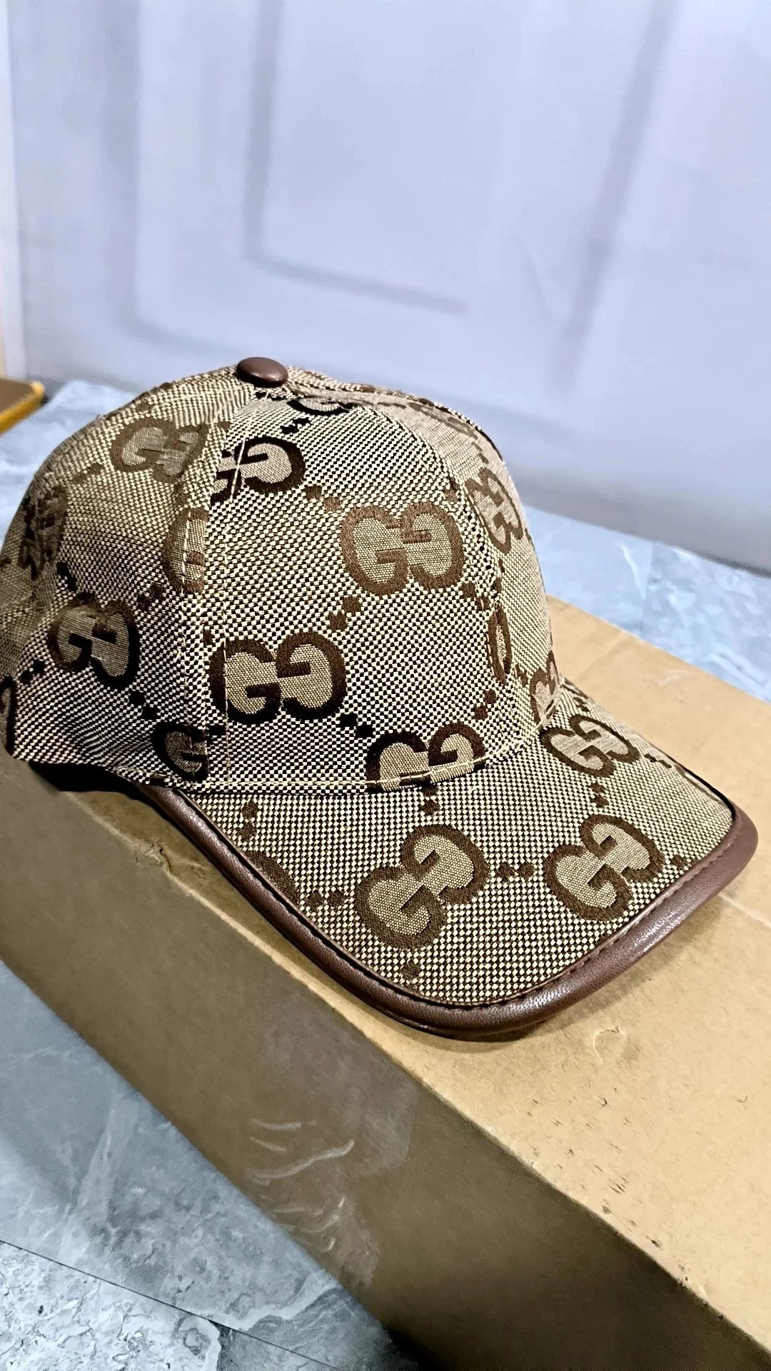 Burberry Hats Embroidered Baseball Cap — CKMZ-08 (Special price, no returns or exchanges)