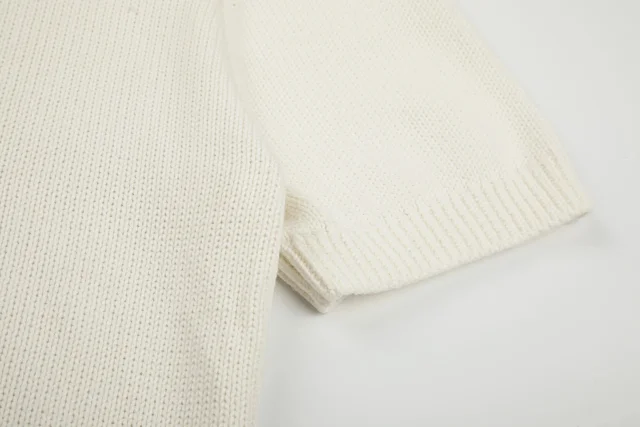 Ralph Lauren Knitwear Bear Embroidered Short-Sleeve Knit Polo product detail image 10