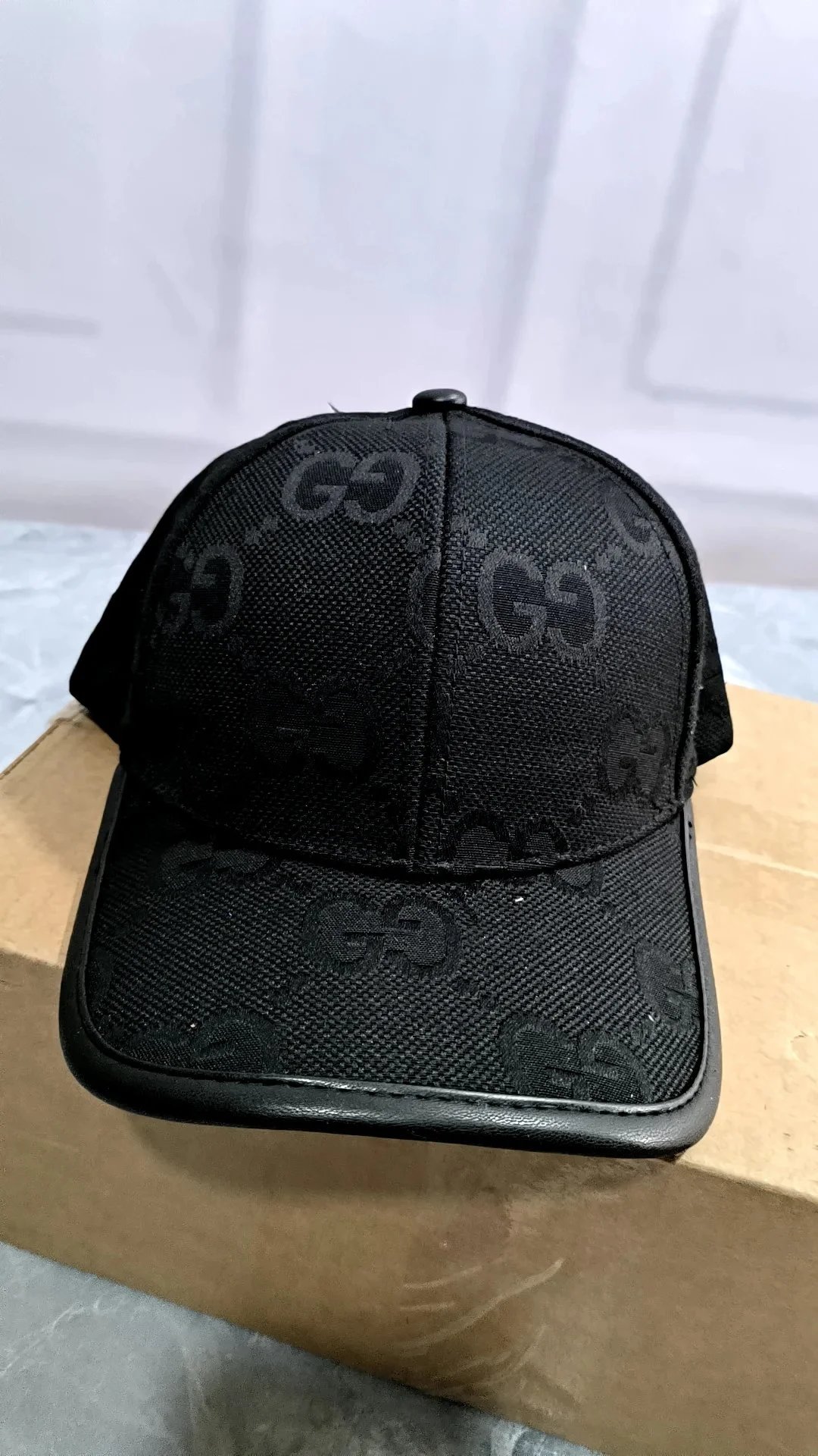 Burberry Hats Embroidered Baseball Cap — CKMZ-04 (Special price, no returns or exchanges)