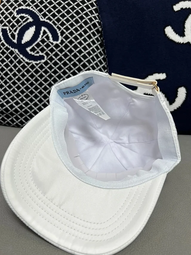 Burberry Hats Embroidered Baseball Cap product detail image 5