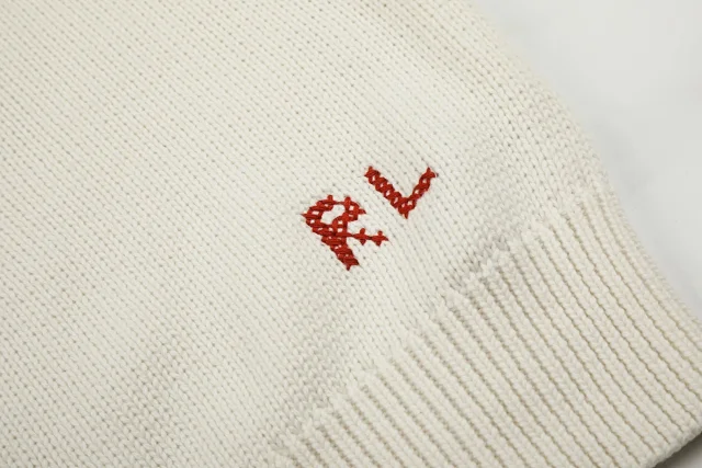 Ralph Lauren Knitwear Bear Embroidered Short-Sleeve Knit Polo product detail image 9