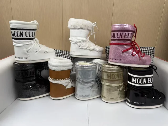 Unbranded Boots Lace-Up Platform Snow with Faux-Fur Trim product detail image 4