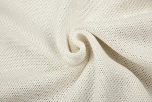 Ralph Lauren Knitwear Bear Embroidered Short-Sleeve Knit Polo product detail image 11