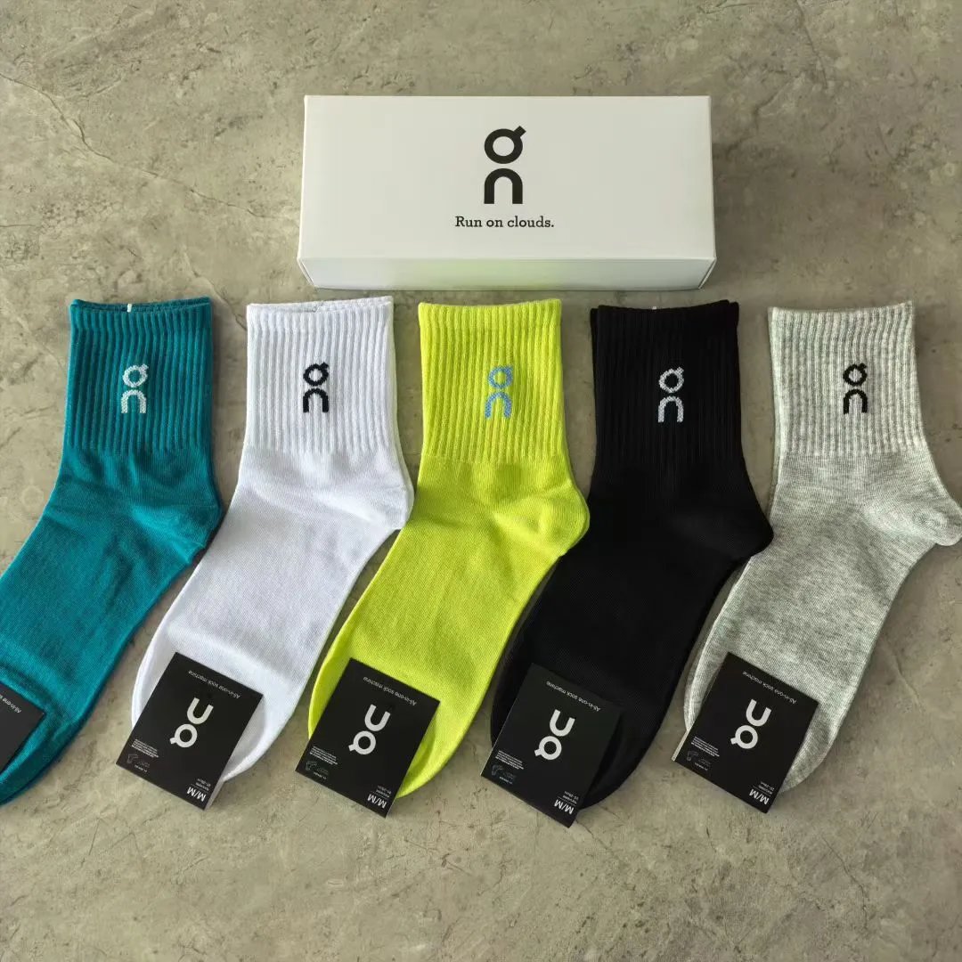 On Socks Ribbed Crew — Men's color system 1(5 pairs) (recommendations 40-44)