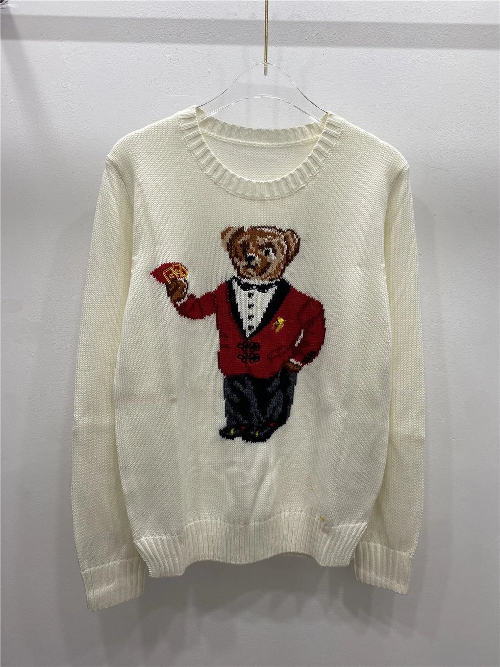 White/Red Bear