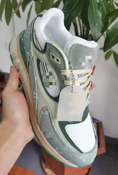 Louis Vuitton Archlight Sneakers Green Monogram Mesh Sneakers Chunky Sneakers - 1