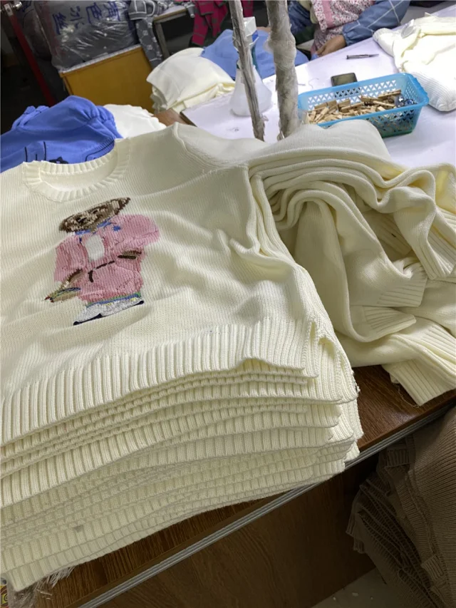 Polo Ralph Lauren Knitwear Crewneck knit sweater with bear or flag motif product detail image 49