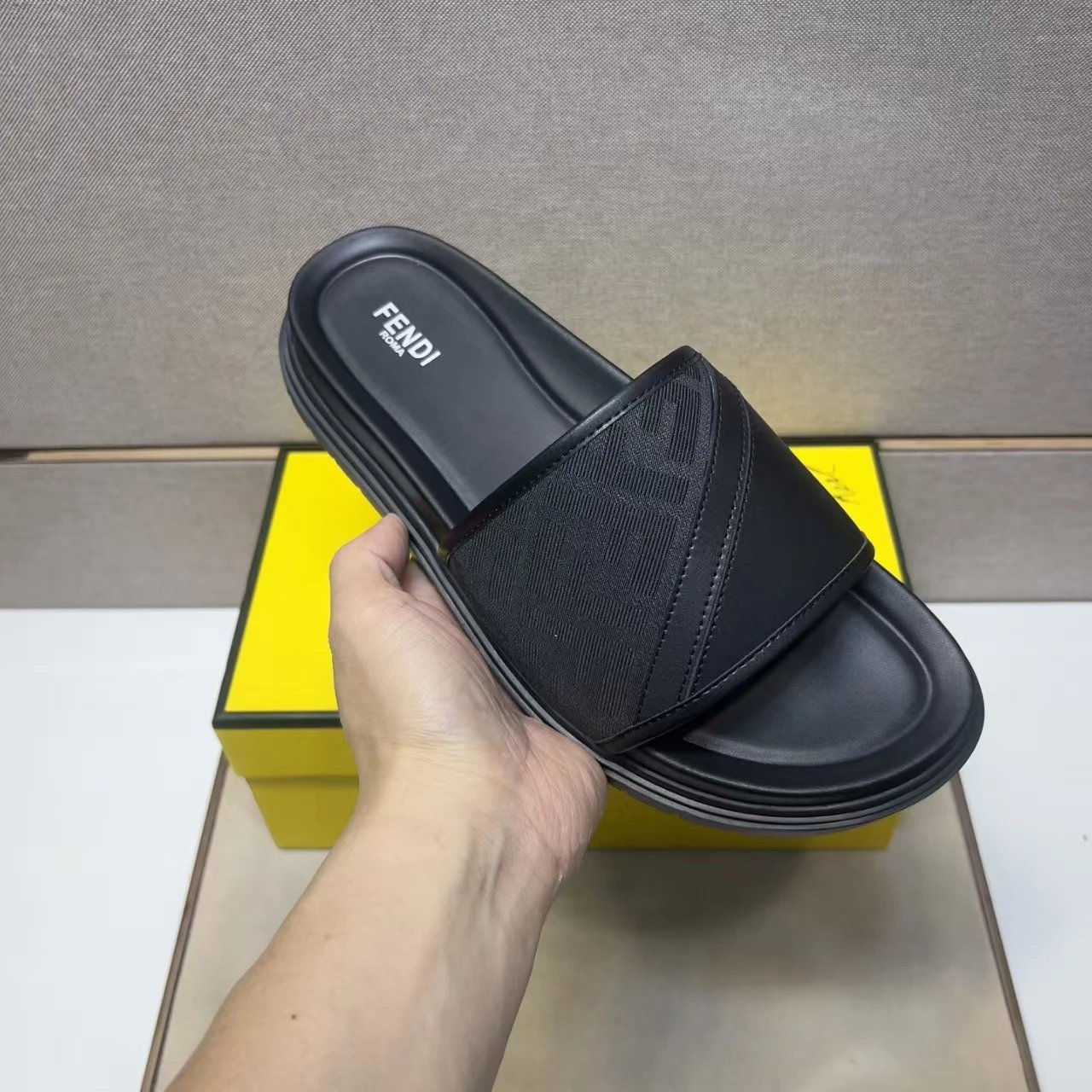 Fendi Slippers Cross-Strap FF Motif Slides — Black Leather Flip-Flops
