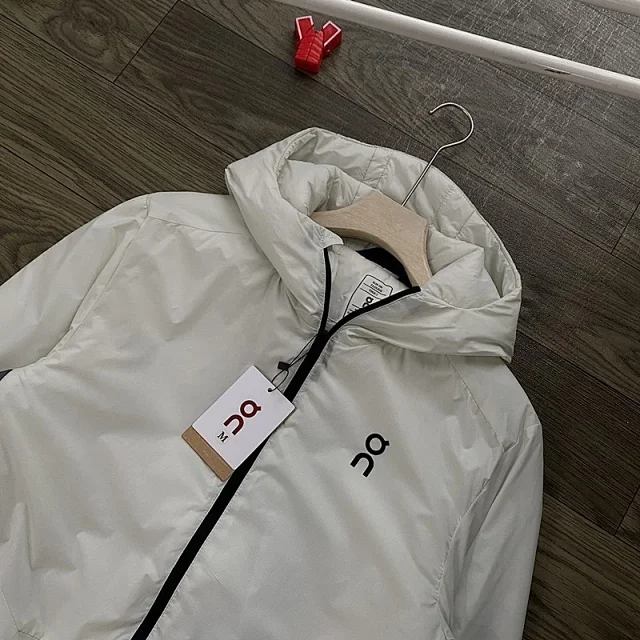 On Jackets Hooded colour-block zip jacket product detail image 8