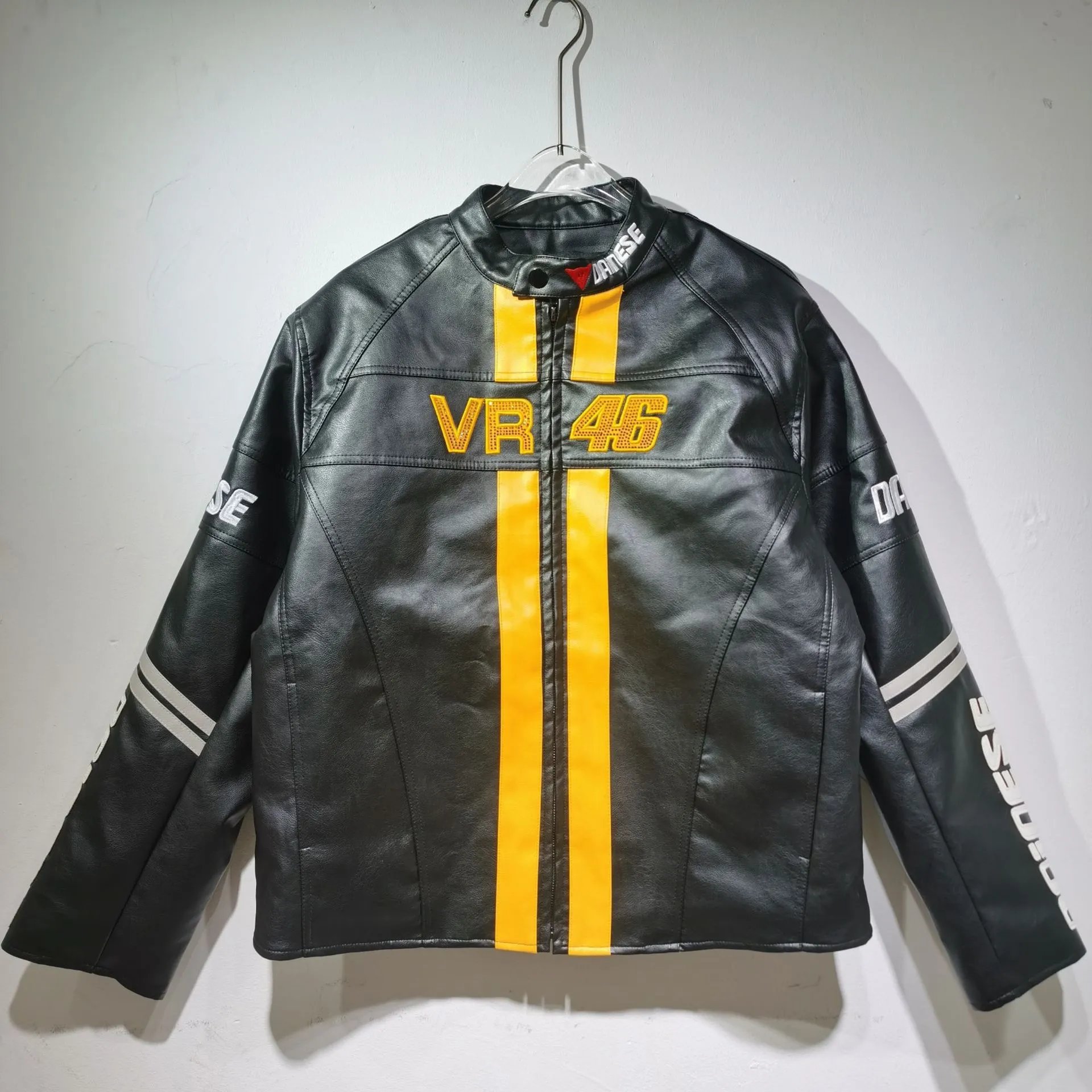 Unbranded Multiple jacket designs — RC 1143 Black and yellow