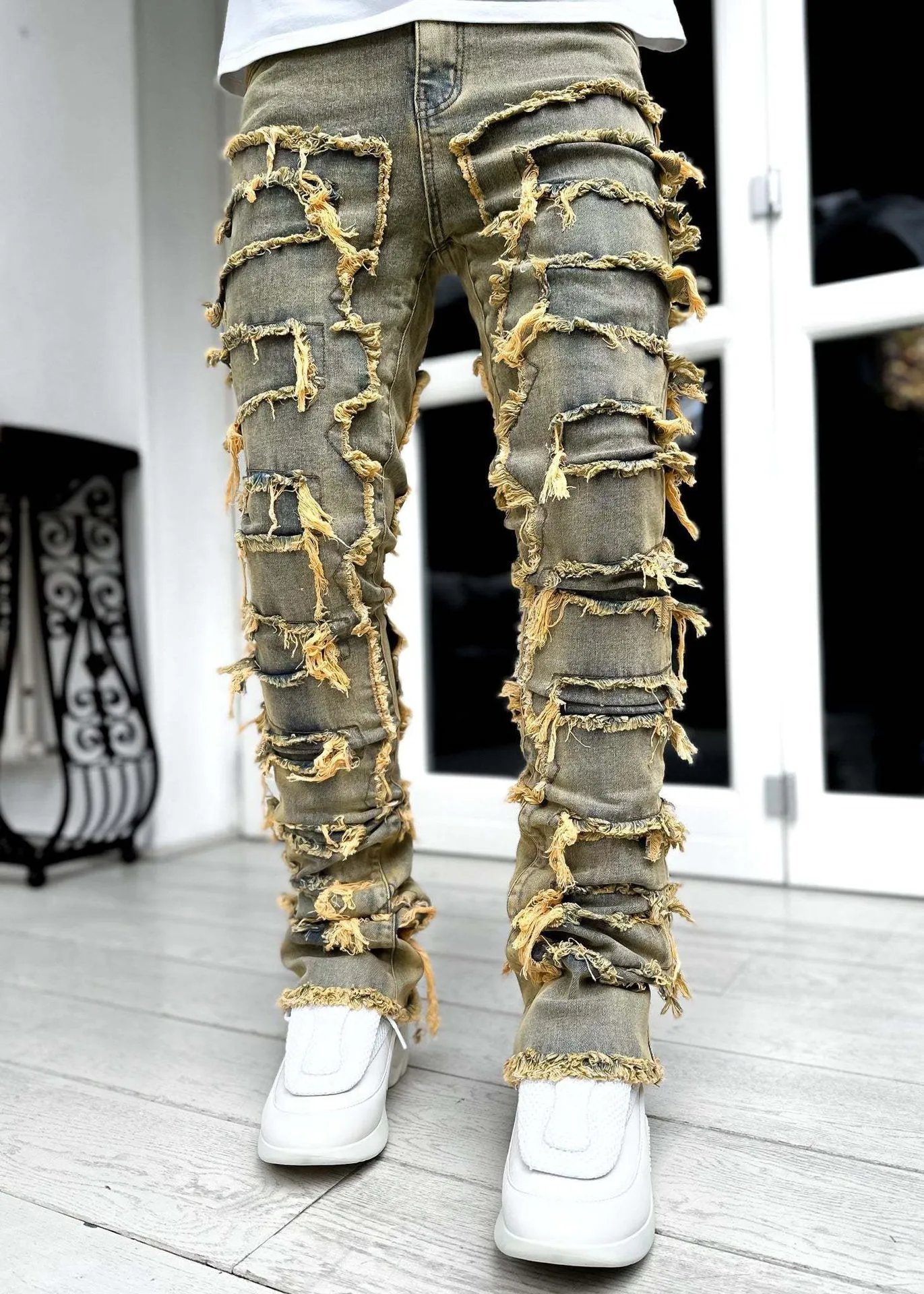 Off-White Distressed Patchwork Jeans Black - 70