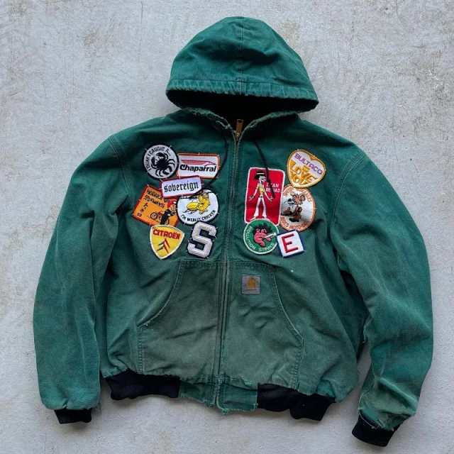Carhartt Jackets Hooded zip-front jacket with graphic applique designs product detail image 9