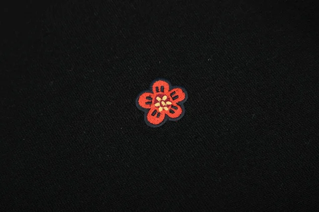 Kenzo Knitwear Short-Sleeve Knit Top with Flower Embroidery product detail image 3