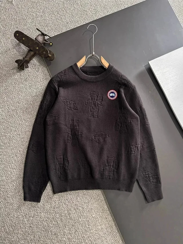 Canada Goose Knitwear Crewneck Astronaut Jacquard Sweater product detail image 4