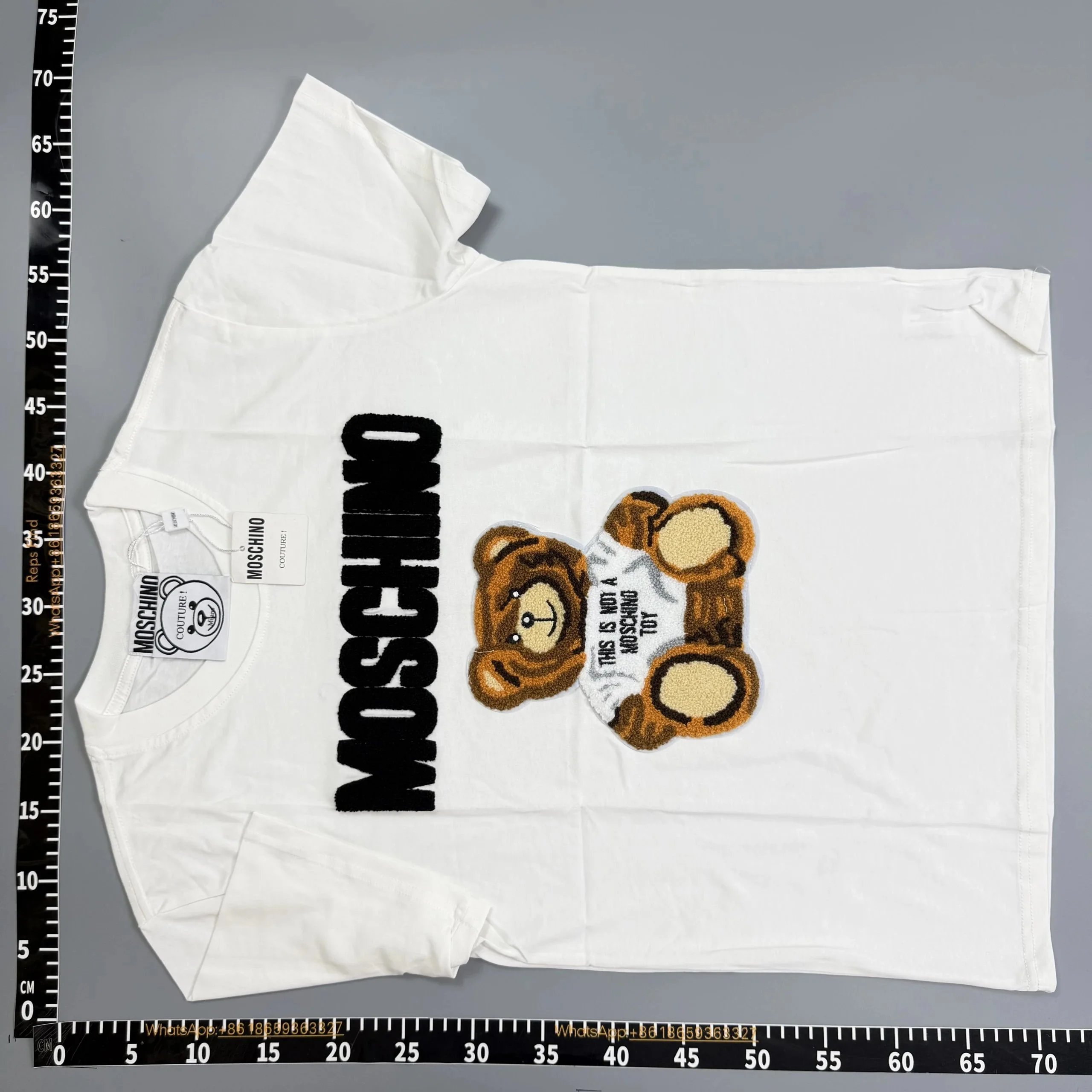 Burberry T-Shirts Short-Sleeve Logo Graphic — 9