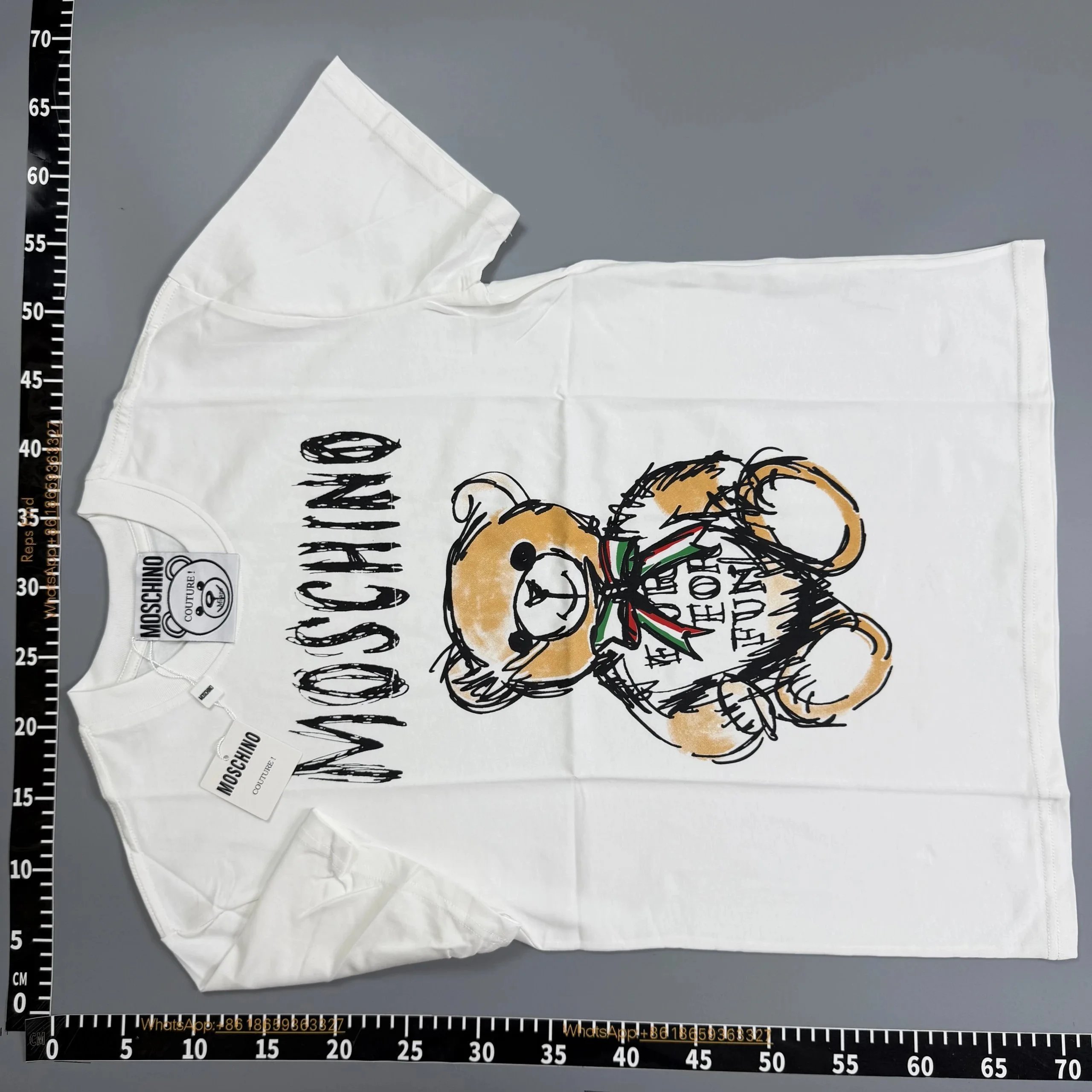 Burberry T-Shirts Short-Sleeve Logo Graphic — 26