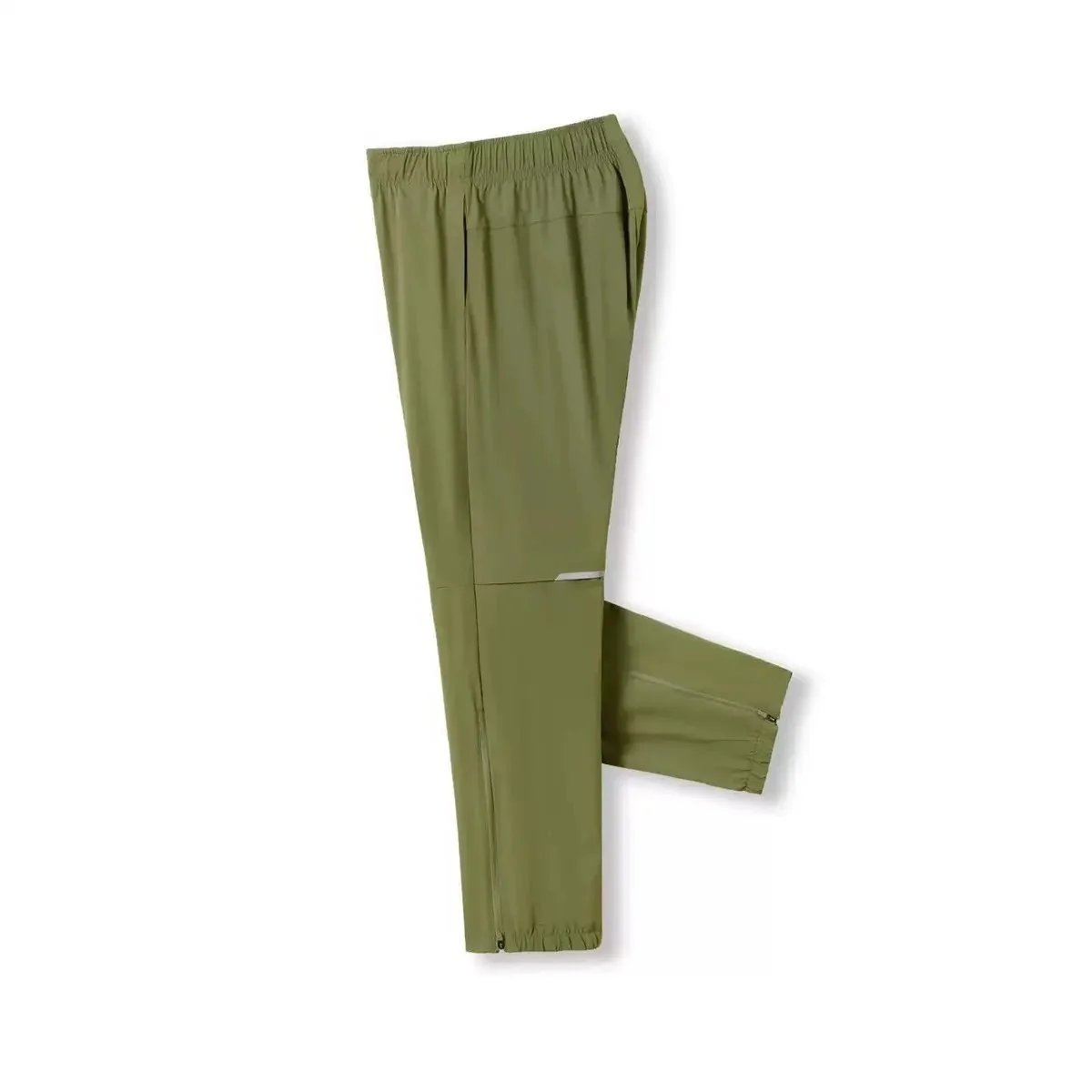 On T-Shirts Short-Sleeve Crew Neck Logo T-Shirt — Taiga Forest Green Pants