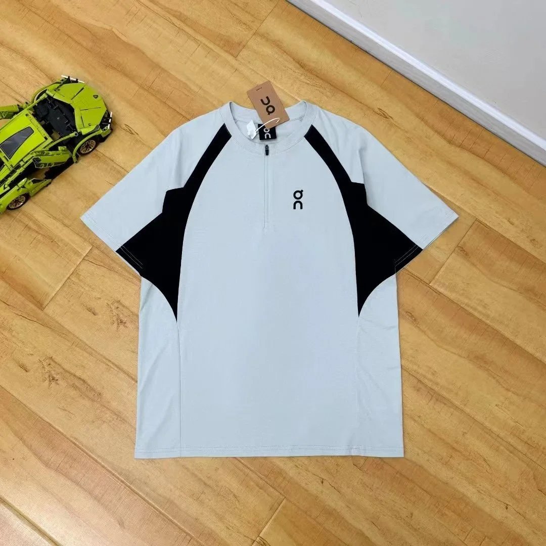 On T-Shirts Short-Sleeve Crew Neck Logo T-Shirt — 16