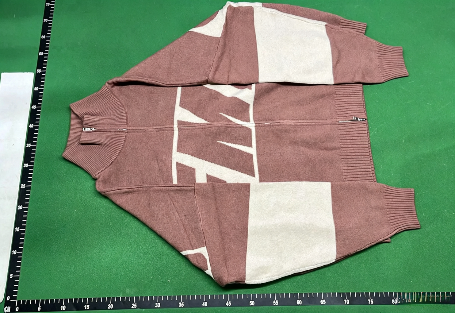 EMZE Knitwear Zip-Up Mock-Neck Logo Knit Cardigan image 11