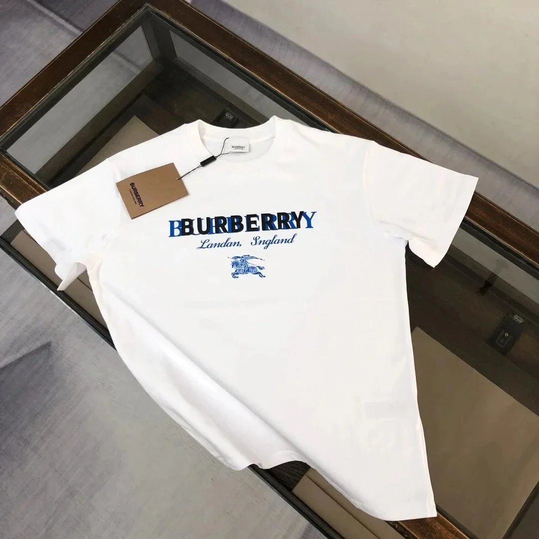 Burberry T-Shirts Short-Sleeve Graphic Logo T-Shirt — 11