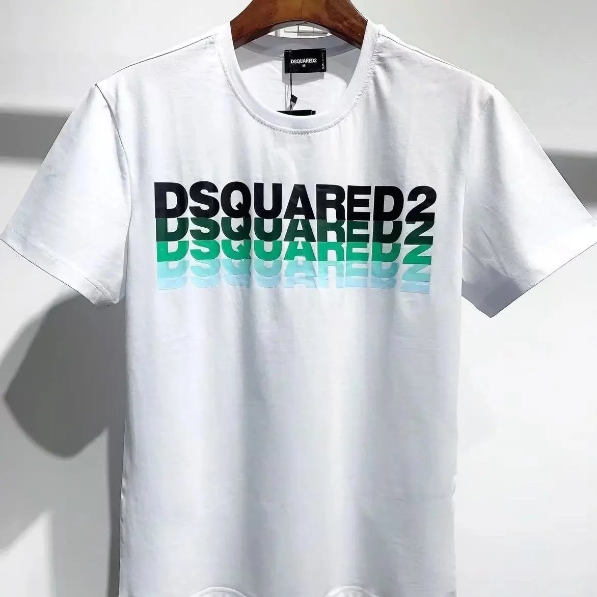 Dsquared2 Gradient Stacked Letter White T-shirt - rep koszulki