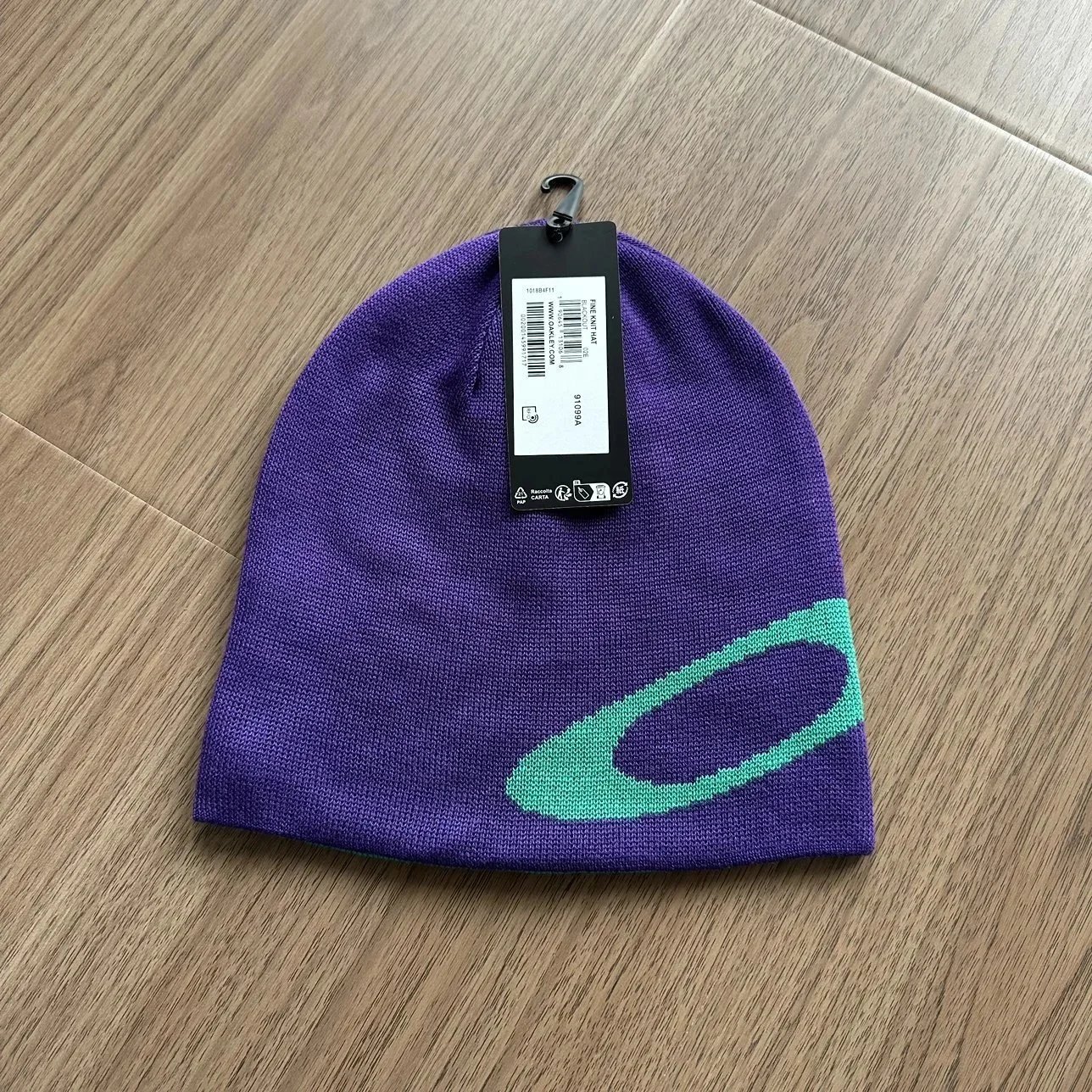 Oakley Hats Fire Knit Hat — purple