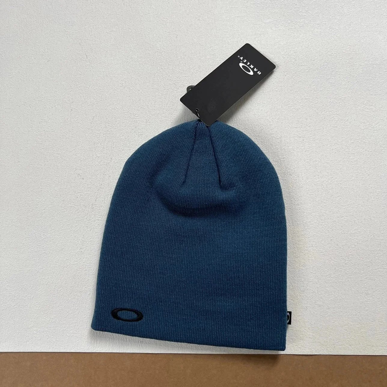 Oakley Hats Fire Knit Hat — Blue