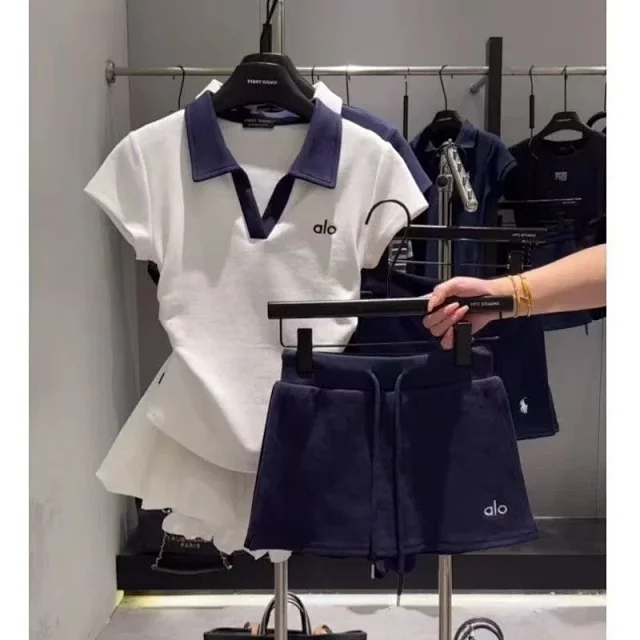 Alo Matching Sets Short-sleeve collared top and drawstring shorts set product detail image 5