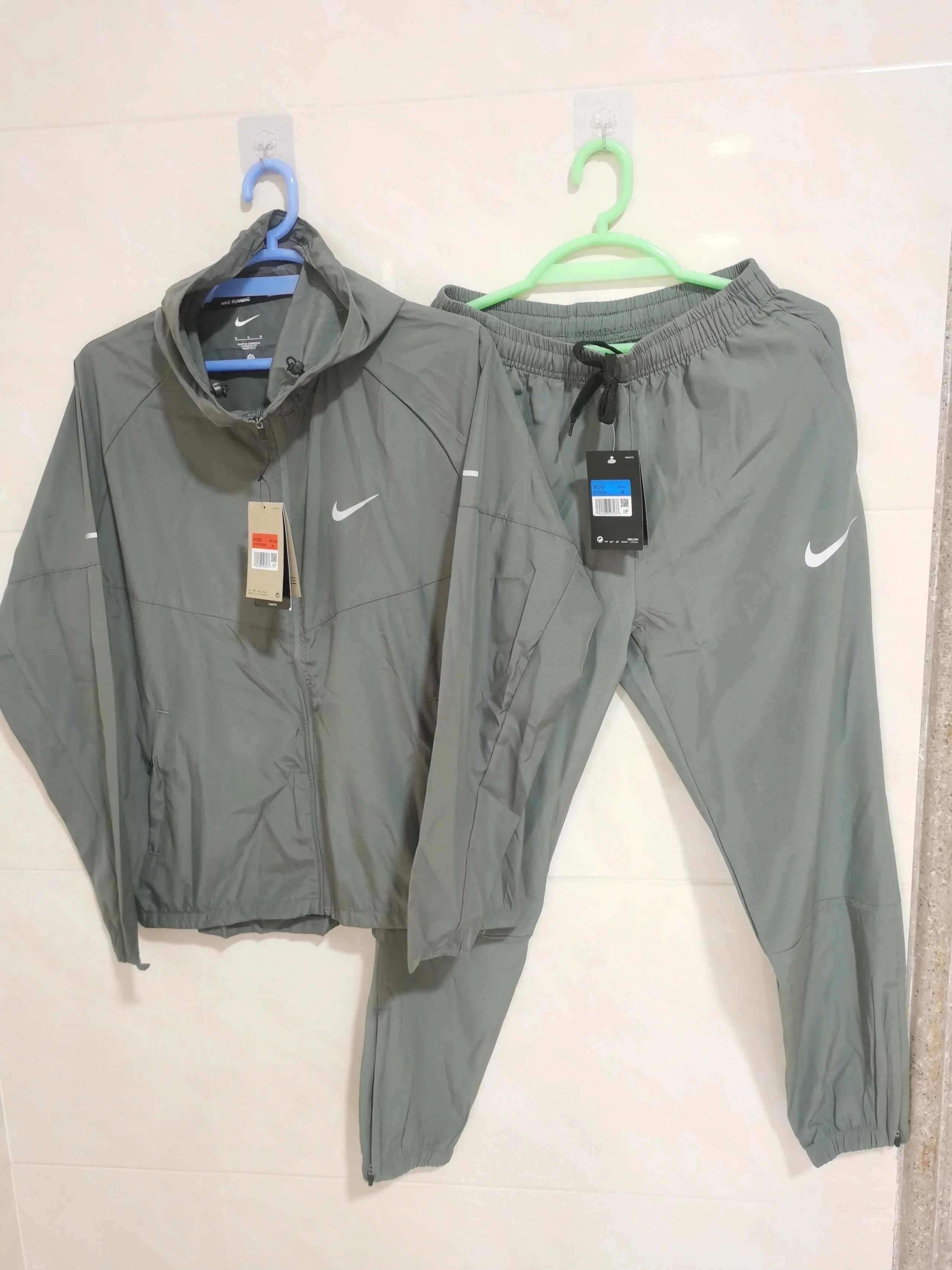 Nike Tracksuits Zip-Up Track Jacket and Pants Set — 007