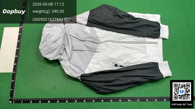 Nike Jackets Hooded color-block windbreaker jacket product detail image 9