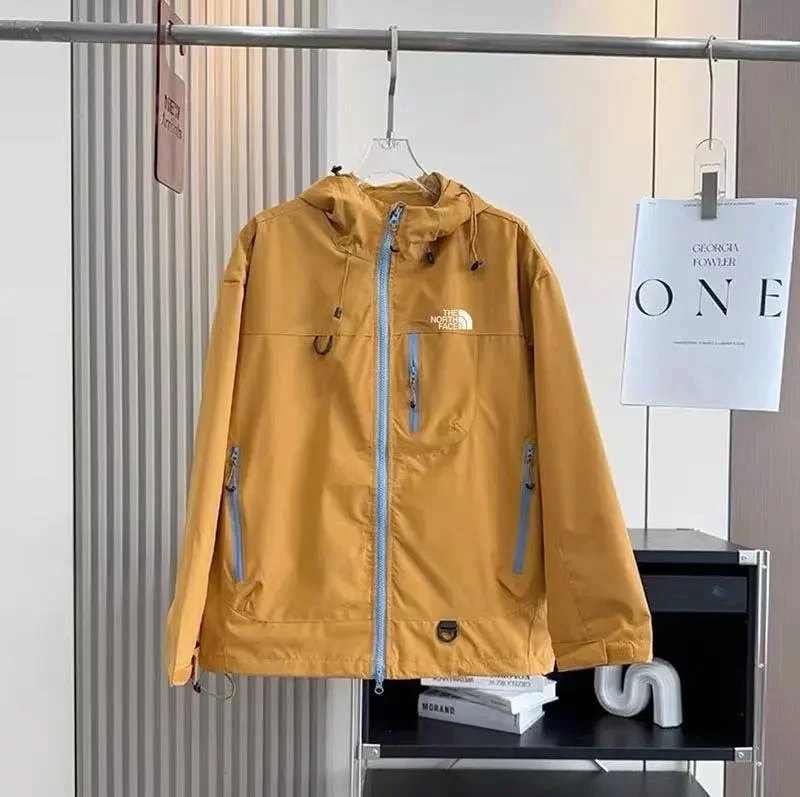 Nike Jackets Hooded color-block windbreaker jacket — TNF-01