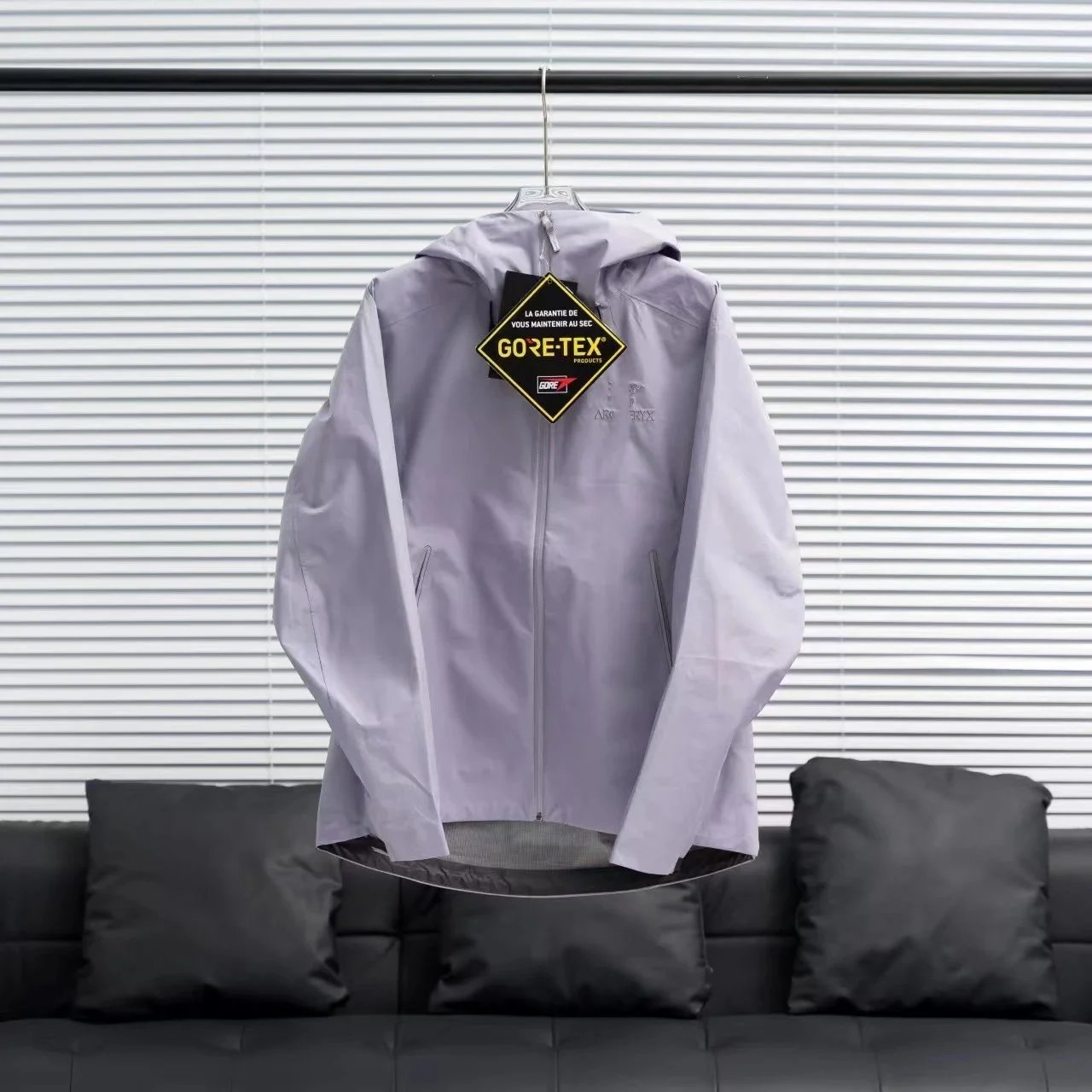 Nike Jackets Hooded color-block windbreaker jacket — ARC-Light purple