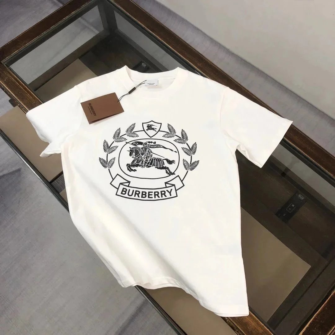 Burberry T-Shirts Short-Sleeve Graphic Logo T-Shirt — 14