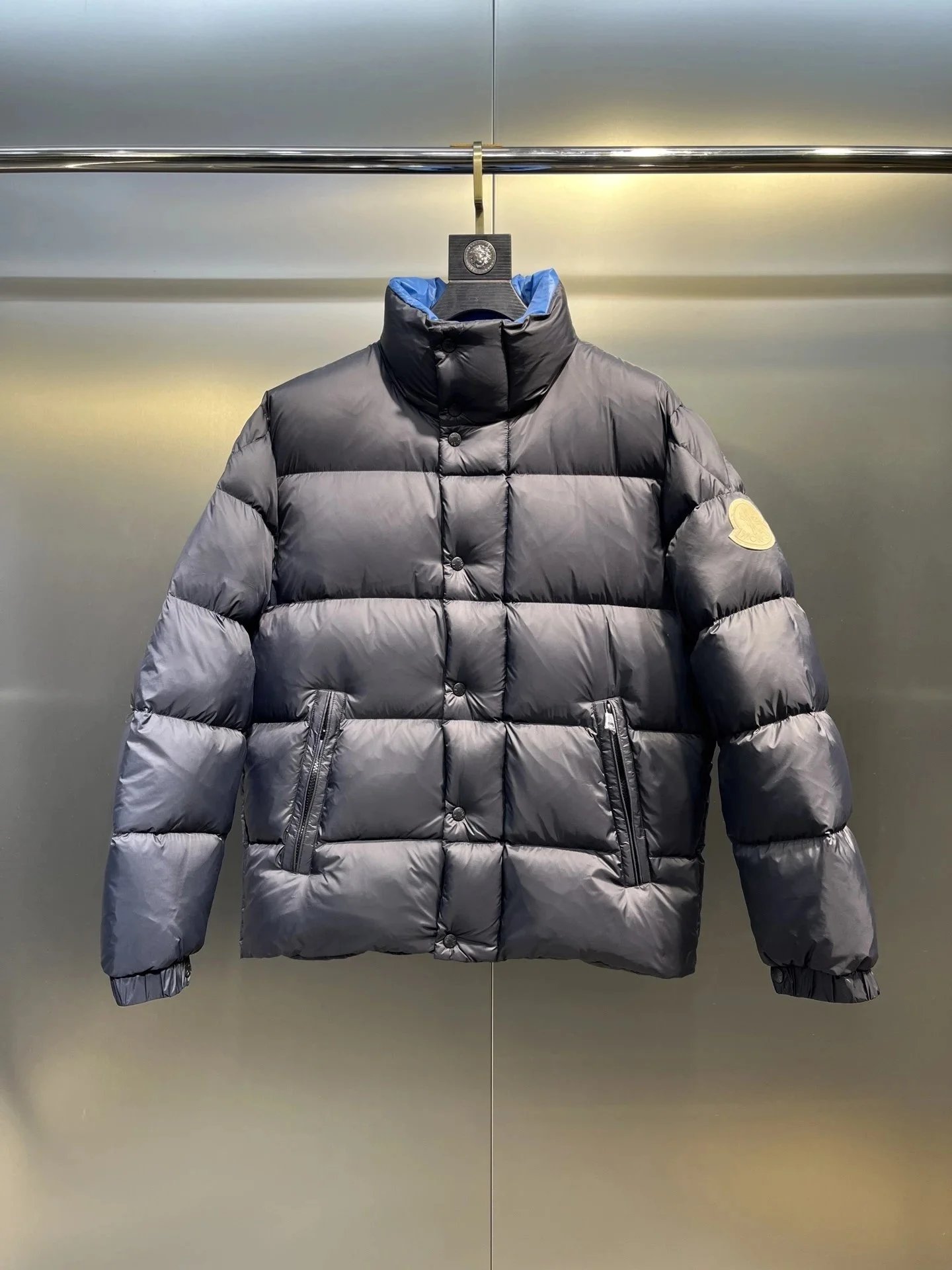 Moncler Down Jackets Quilted knit-sleeve puffer jacket — 05