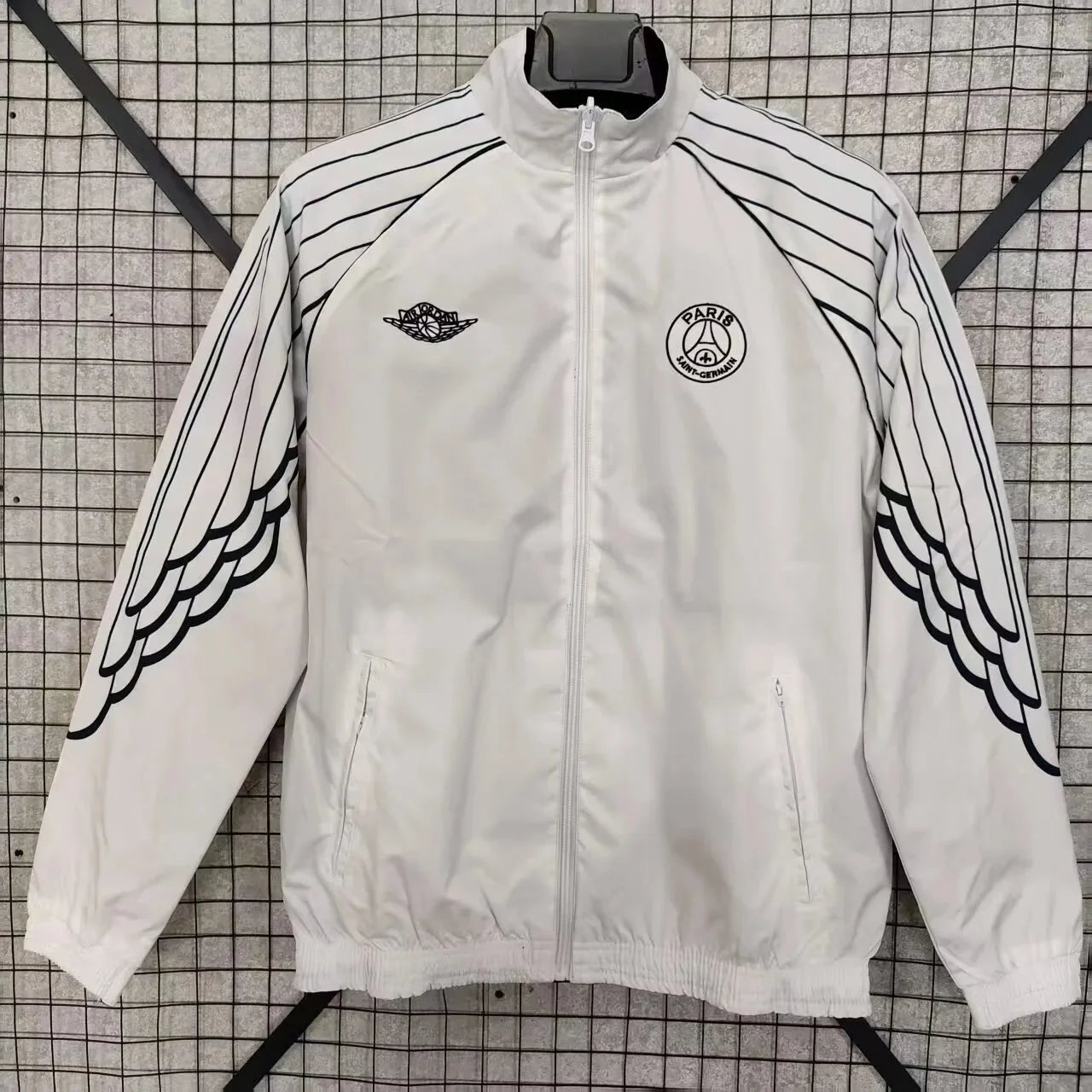 Unbranded Jackets Football crest zip-up windbreaker jacket — 2526 Paris White