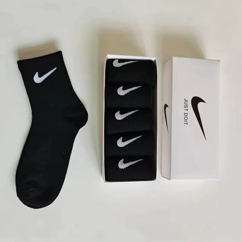 Nike Socks Mid-calf — Nike Mid-Cut Socks (5 Pairs in Black)