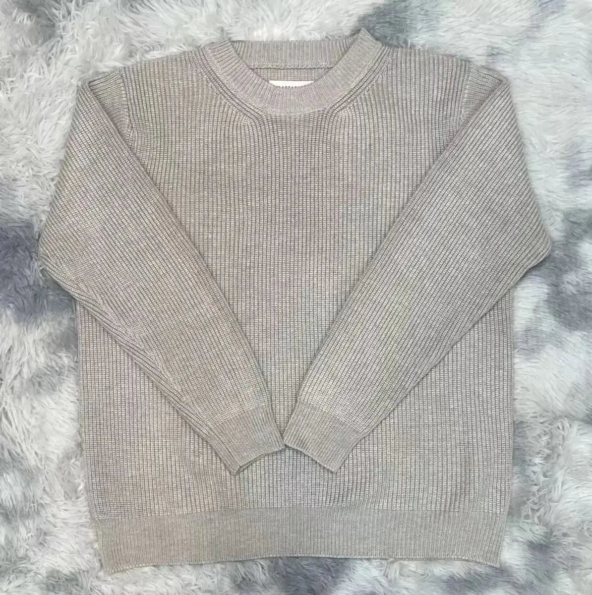 Maison Margiela Graphic crewneck sweatshirts and rib-knit sweaters image 5