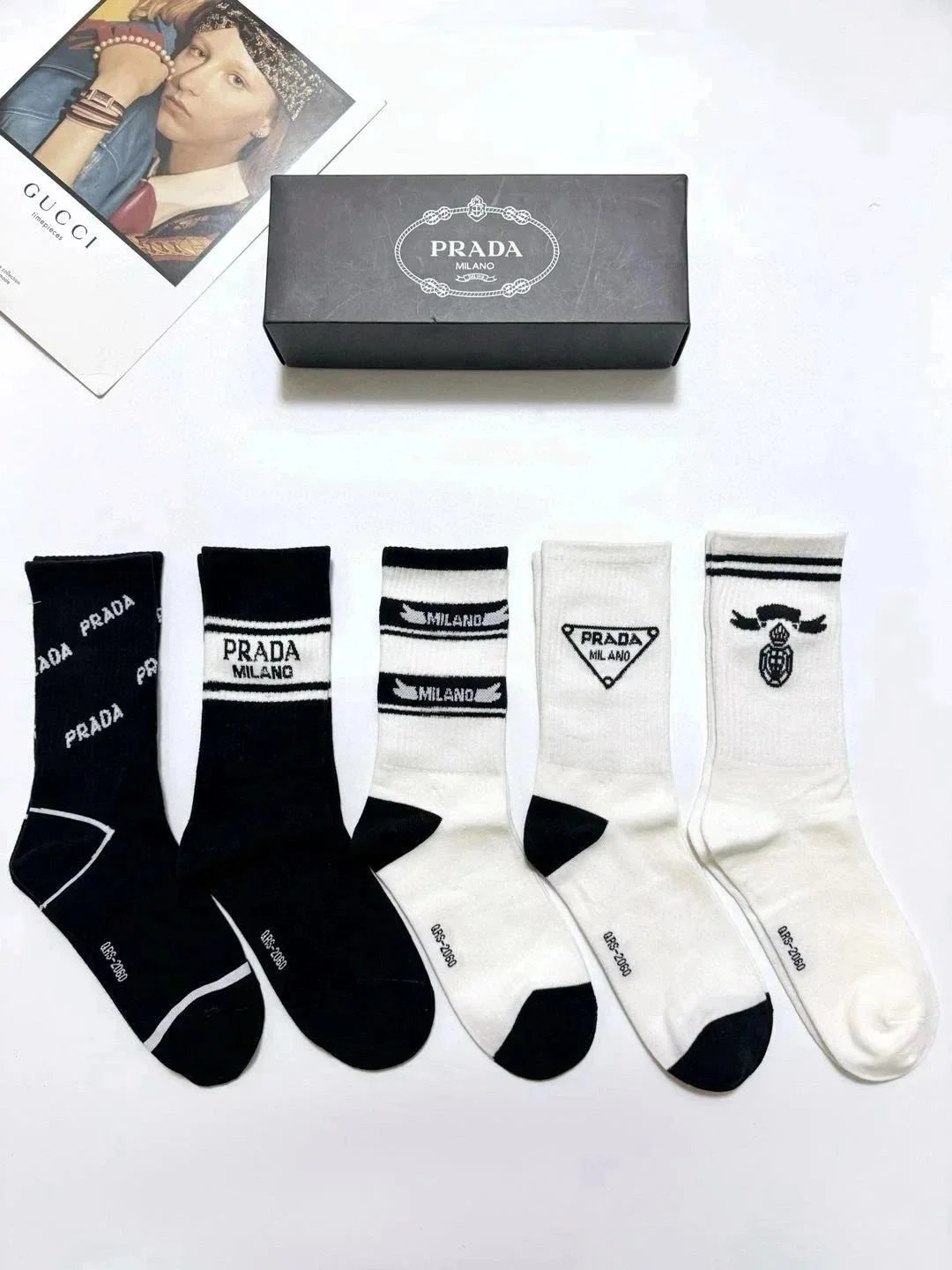 Nike Socks Mid-calf — Prada Stockings (5 Pairs)