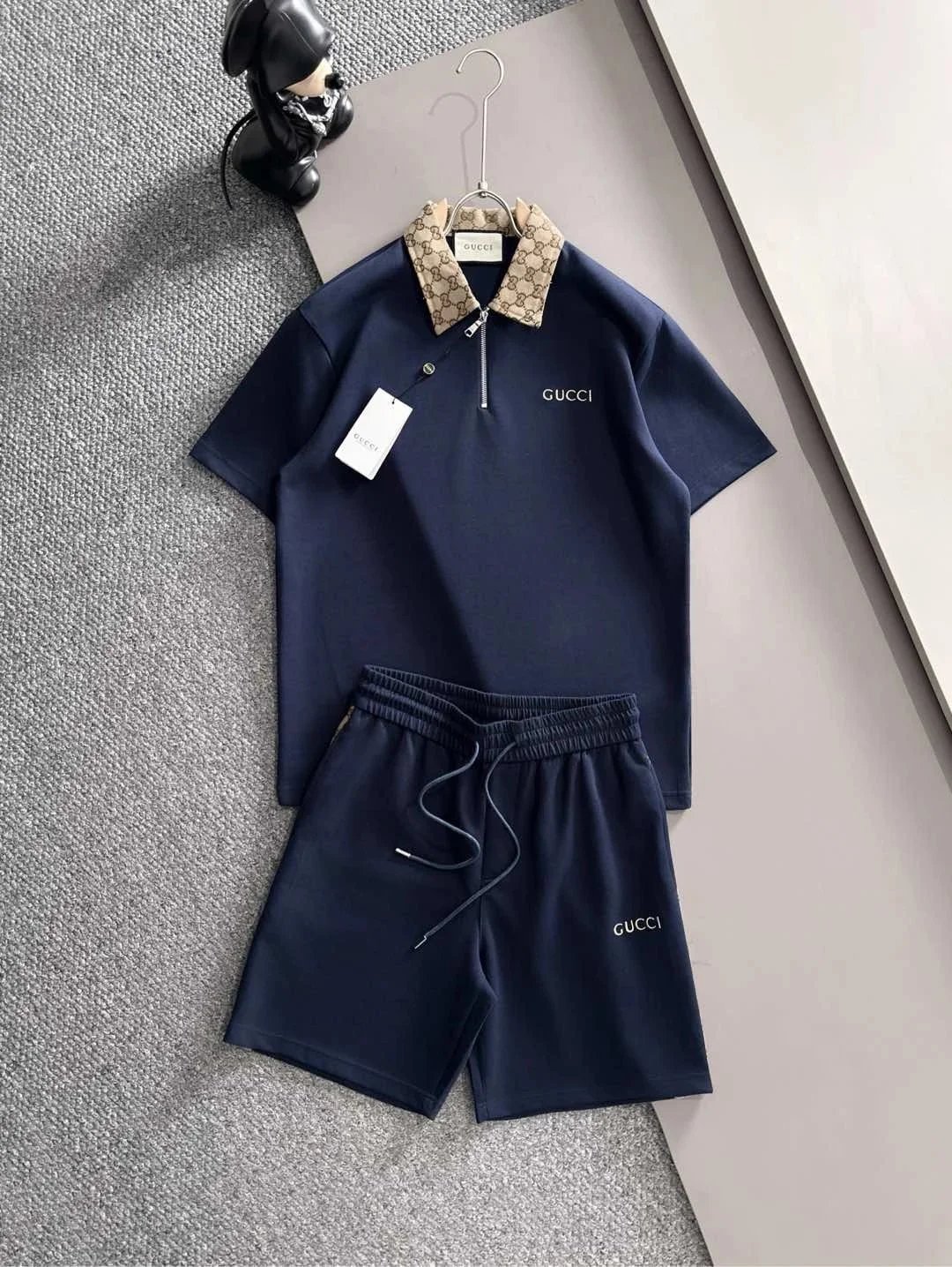 Balenciaga Matching Sets Short-Sleeve T-Shirt and Shorts Set — H534