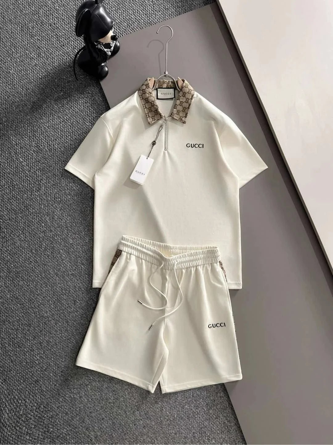 Balenciaga Matching Sets Short-Sleeve T-Shirt and Shorts Set — H533