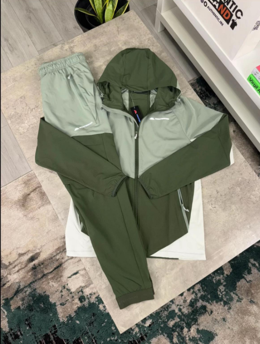 Berghaus Tracksuits Hooded zip-up tracksuit with contrast chest pockets — 8