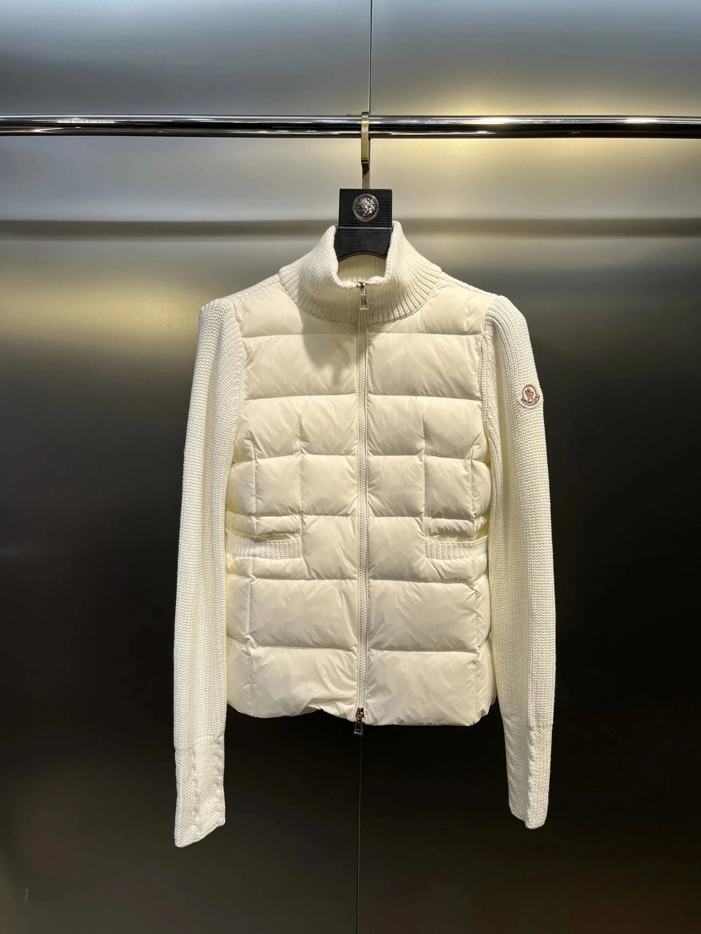Moncler Down Jackets Quilted knit-sleeve puffer jacket — 28