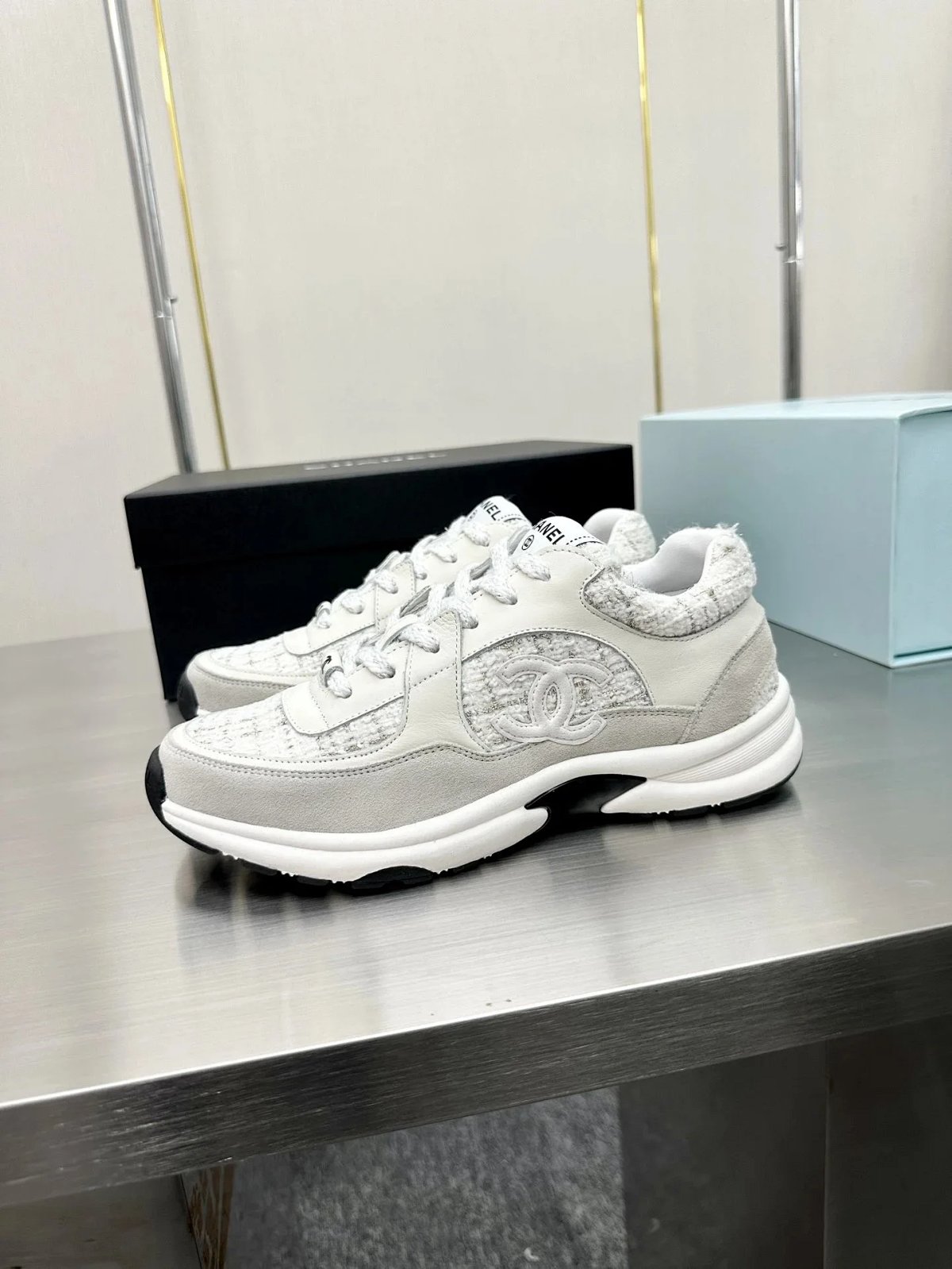 Chanel Chunky Sneakers Black and White Quilted Sneakers product detail 11 in Litbuy spreadsheet finds