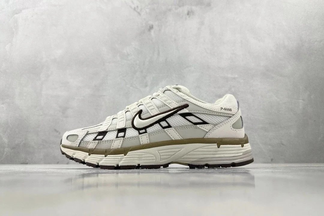 P60 Cream White Black Hook