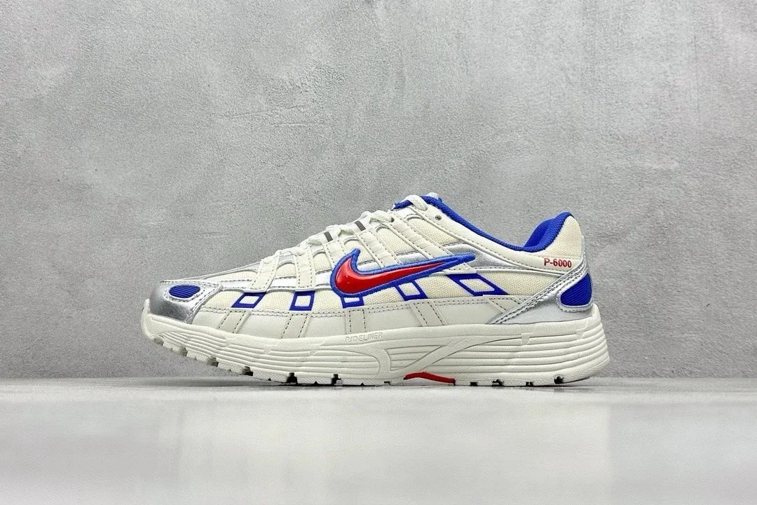 P60 Cream White Blue Red Hook